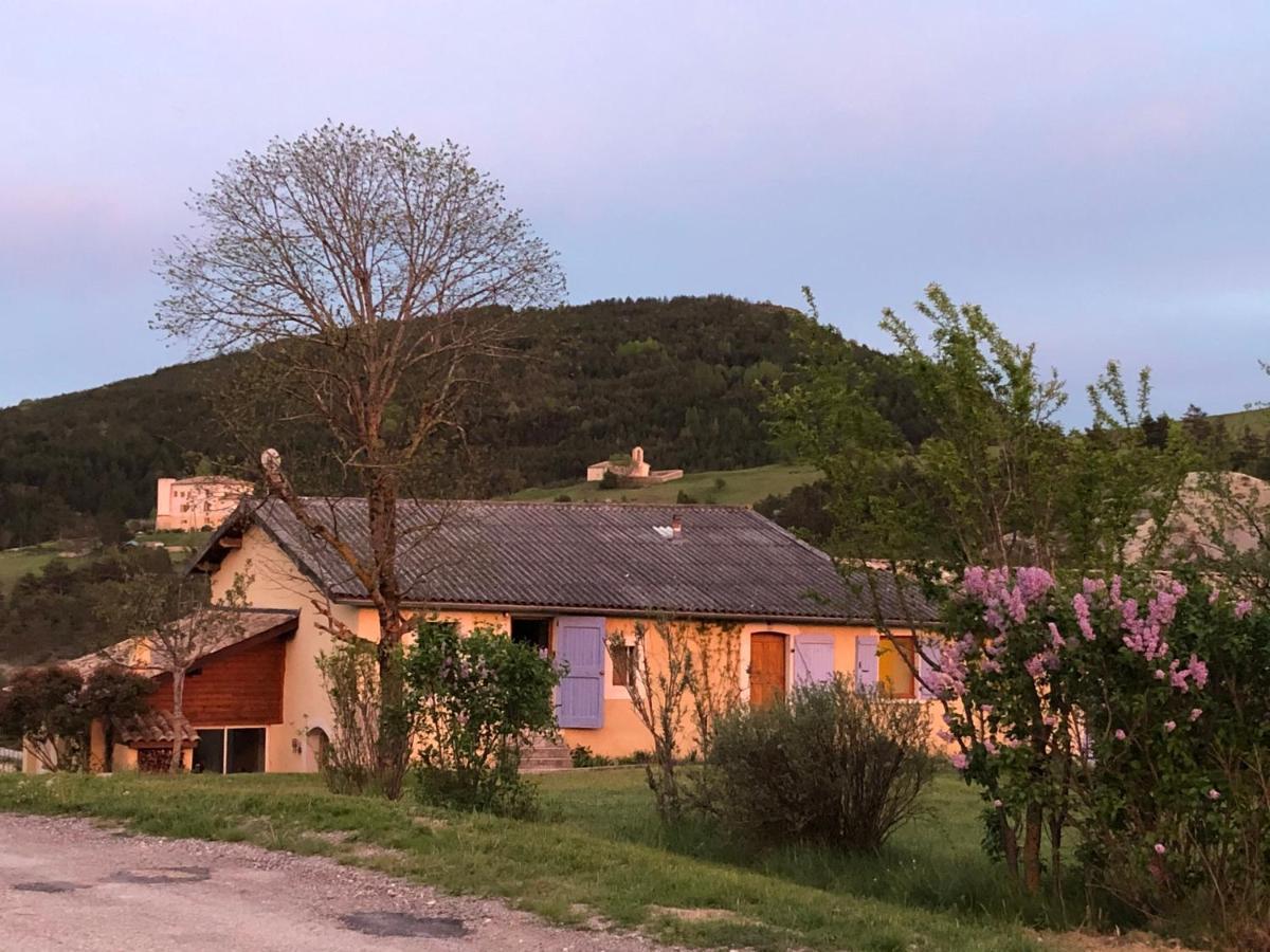 Villa Domaine du Pigeonnier à Saint-André-les-Alpes Extérieur photo