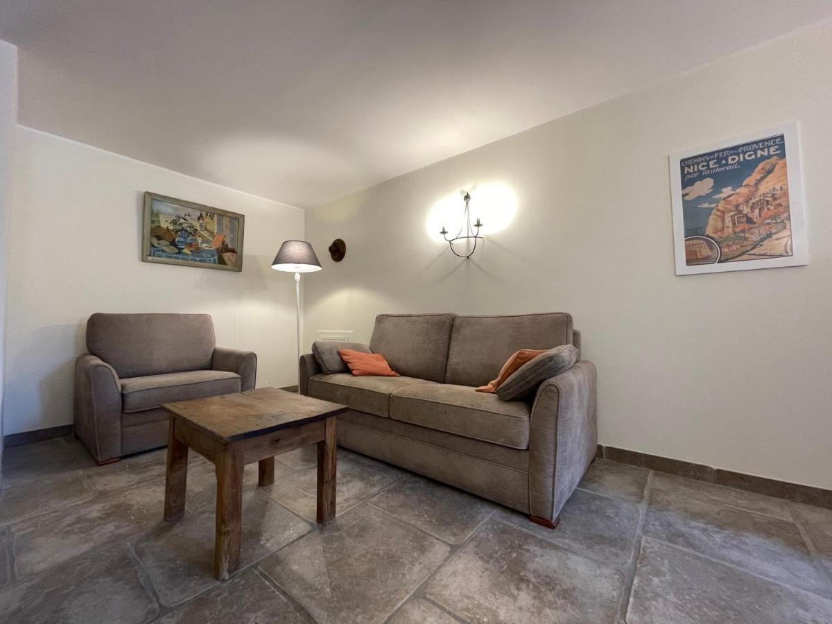 Villa Domaine du Pigeonnier à Saint-André-les-Alpes Extérieur photo