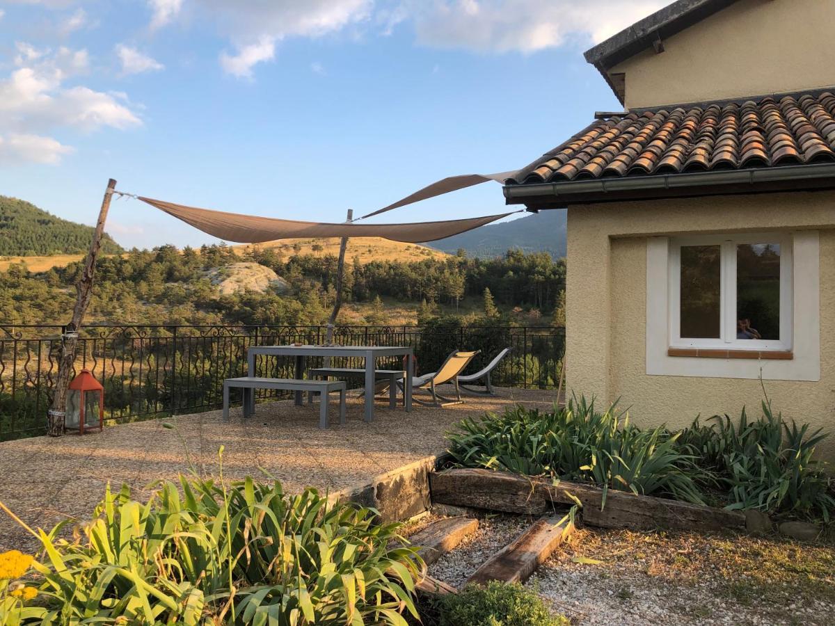 Villa Domaine du Pigeonnier à Saint-André-les-Alpes Extérieur photo