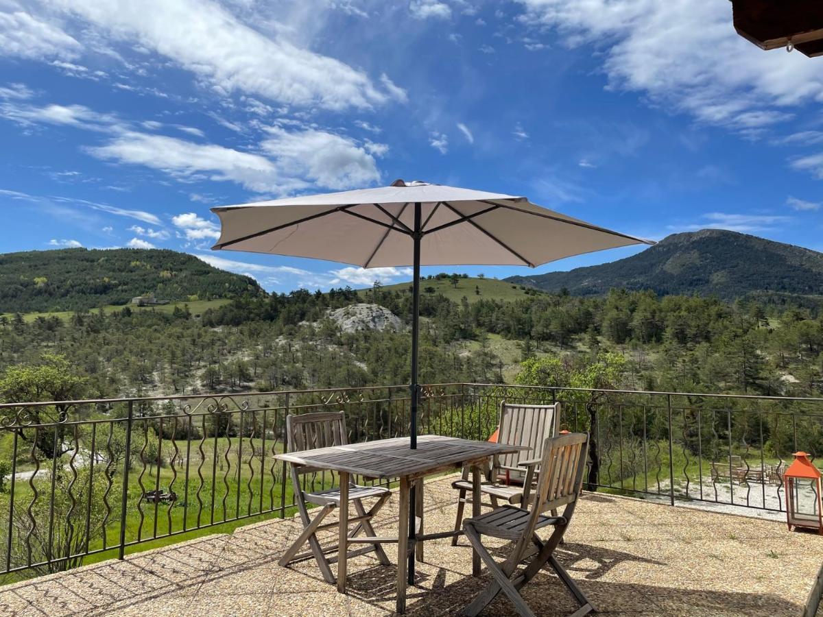 Villa Domaine du Pigeonnier à Saint-André-les-Alpes Extérieur photo